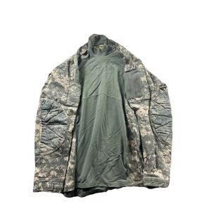 MASSIF Mountain Gear Army Combat Shirt Mens Medium Sleeve Digital Camo